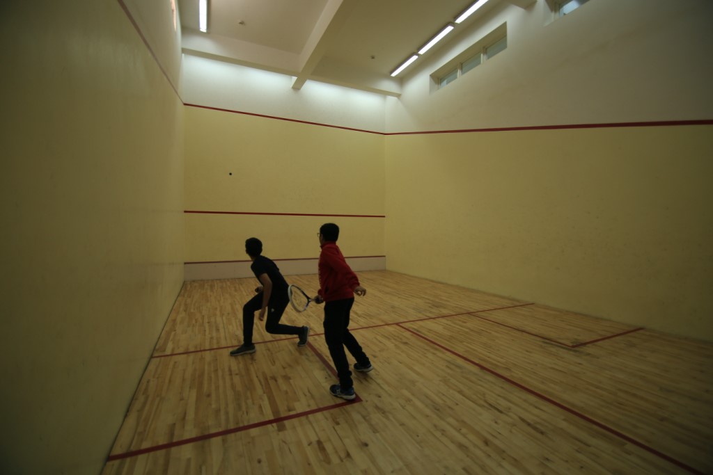 squash-court